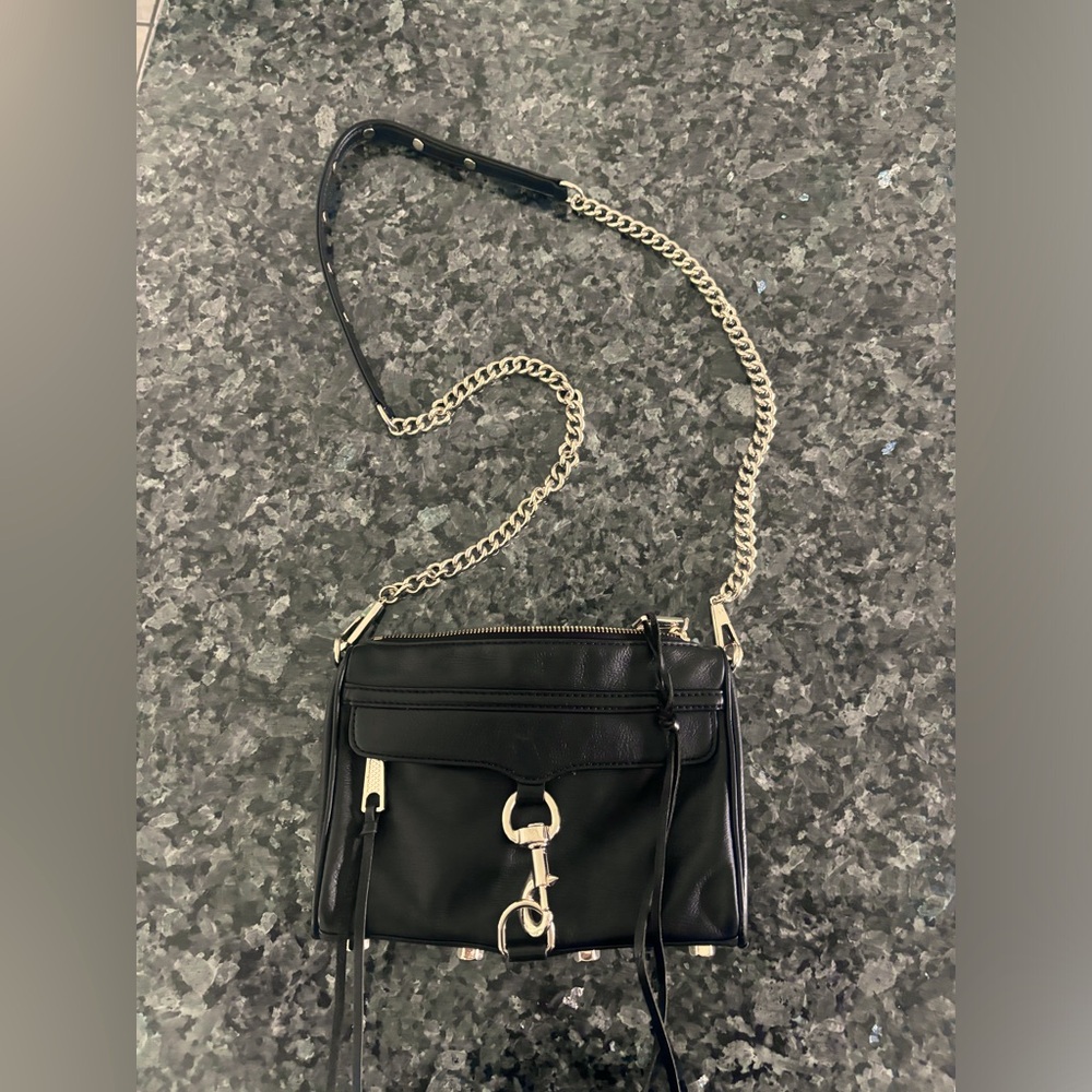 Rebecca Minkoff crossbody- great condition!